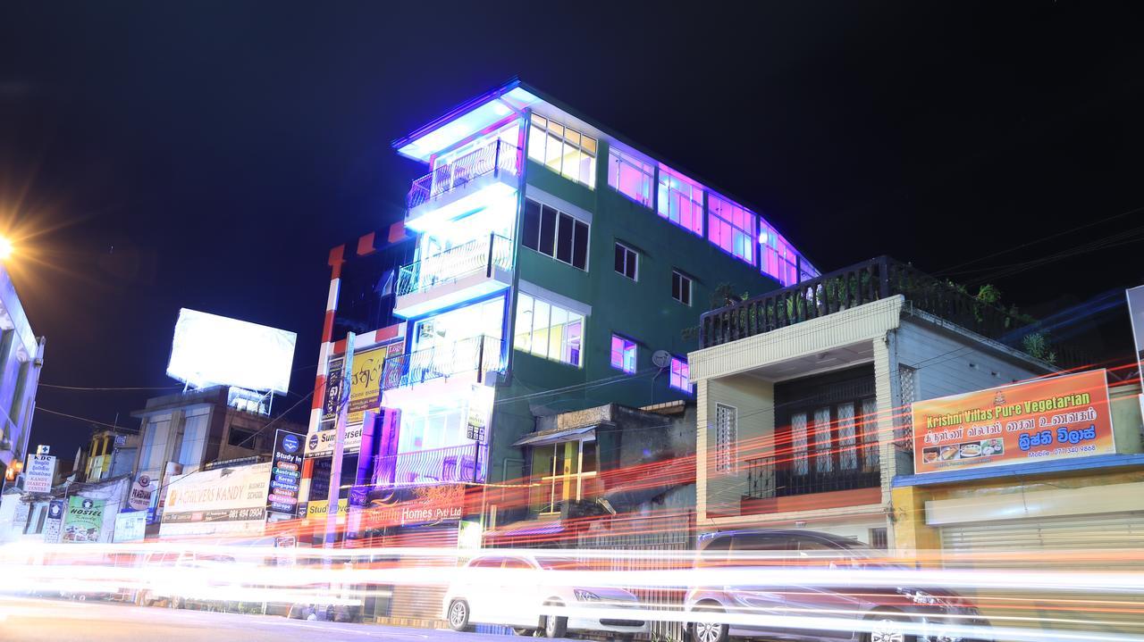 281 Kandy City Hostel & Rooms Deiyannewela Εξωτερικό φωτογραφία