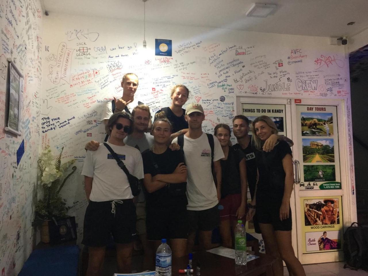 281 Kandy City Hostel & Rooms Deiyannewela Εξωτερικό φωτογραφία